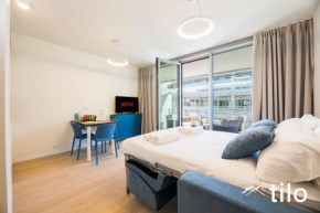 Waterfront Luxury Studio, FREE Parking, AC, NETFLIX & WIFI By Tilo Lux